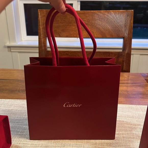 Cartier - Picture 2 of 5